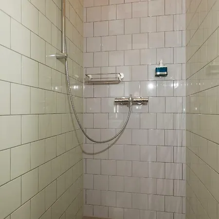Veenkadebnb Apartamento Haia