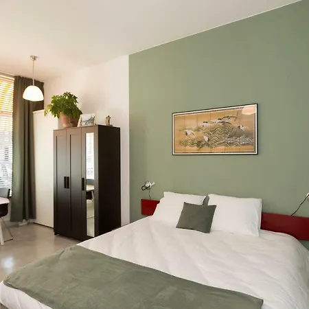 Veenkadebnb Apartamento *